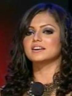 1-7789545-2188-t - Drashti Dhami