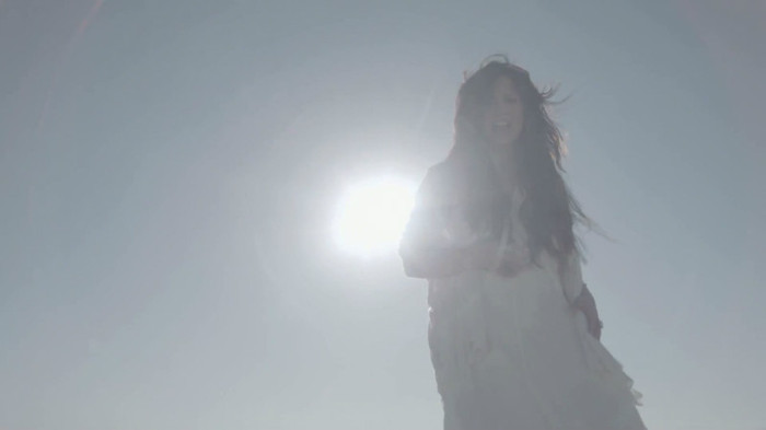 Demi Lovato - Skyscraper 0343