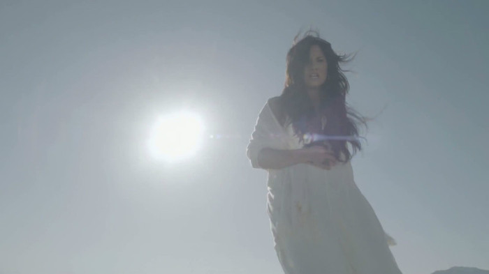 Demi Lovato - Skyscraper 0347