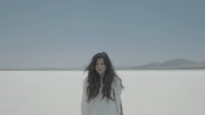 Demi Lovato - Skyscraper 0423 Demi Lovato - Skyscraper 0423