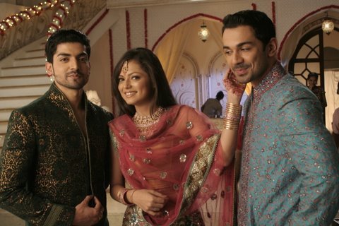 66608_160943747257622_109723285713002_421220_646689_n