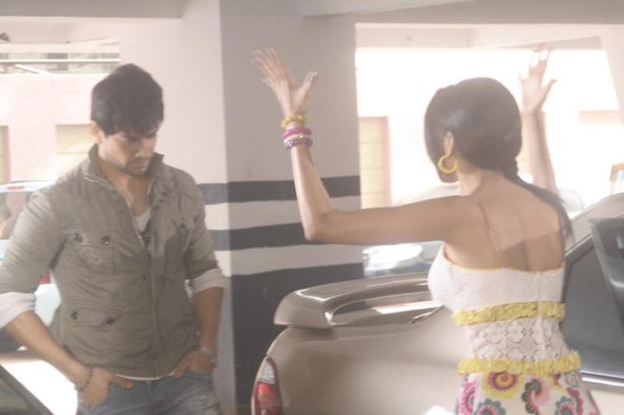 155210_177185975633399_109723285713002_517925_4808710_n - GEET Hui Sabse Parayi Picture Gallery IV