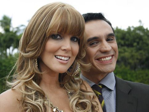 377277_195618090513118_195612157180378_434666_1922235543_n - Maritza Rodriguez