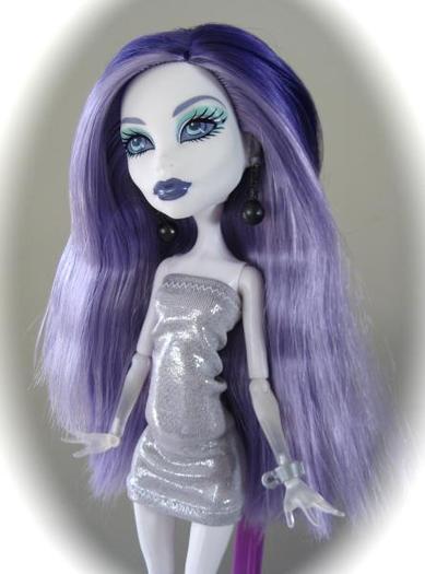 299249_285577311454653_241100399235678_1208619_2086438365_n - monster high