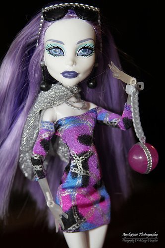 381245_315311025147948_241100399235678_1315378_737990357_n - monster high