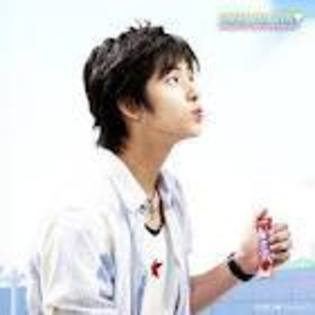 =Henry+Lau&hl=ro&tbm=isch&tbo=u&so