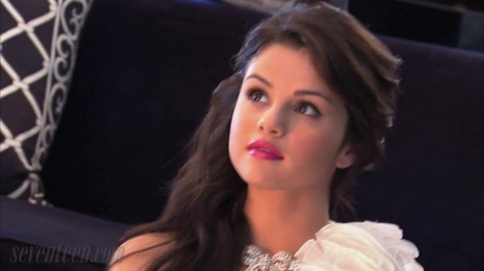 Selena Gomez - Style Star 117