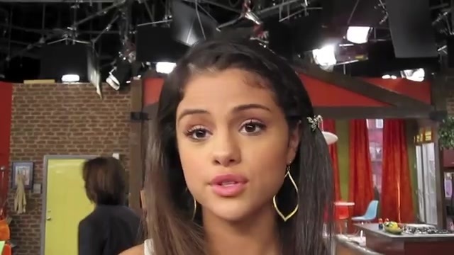 WOWP last day 130 - Selena Gomez On The Last Day Of Shooting Wizards of Waverly Plave