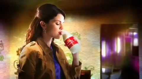 Selena Gomez Borden Milk Commercial #1 HD 093 - Borden Milk Commercial