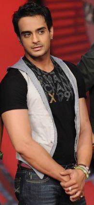 Angad Hasija in Love [41]