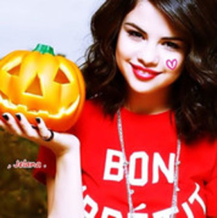 004487695 - 0 Selena Marie Gomez