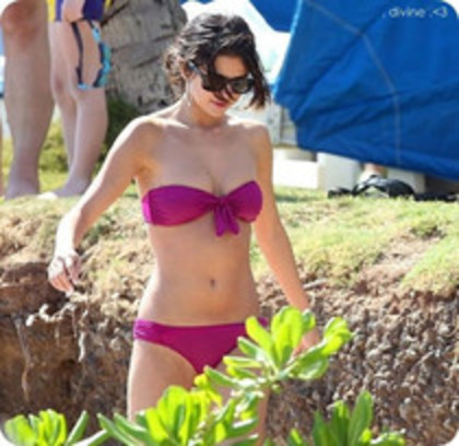 008551651 - 0 Selena Marie Gomez
