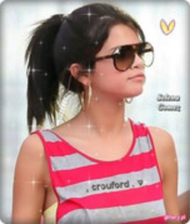00884168136 - 0 Selena Marie Gomez