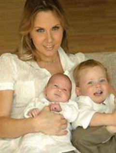 315500_170573566358390_100002172427871_357688_1485555185_a - Michelle Vieth