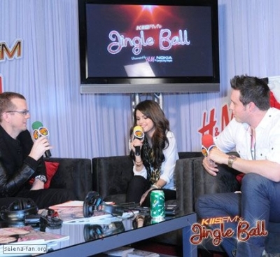 normal_010 - December 5th - KIIS FM 2010 jingle Ball Interview