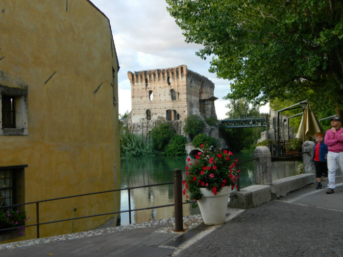 DSCN1432 - Borghetto reg Veneto