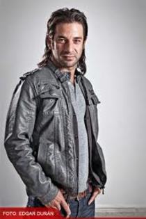 images (49) - Miguel Rodarte