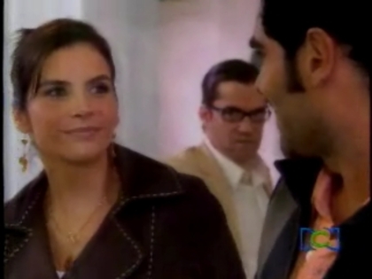 87wmv000155640vd5 - Natalia Ramirez