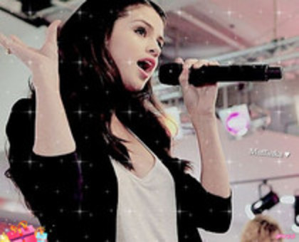 0025842904 - 0 Glitery withh Gomezz