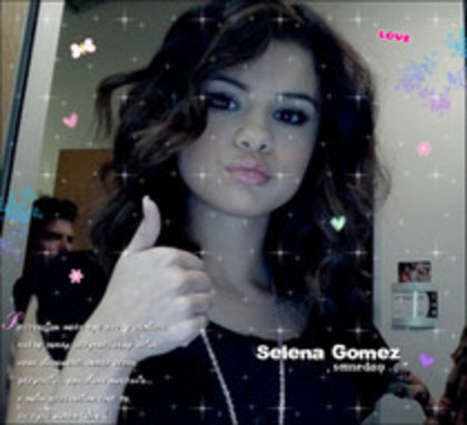 0041472042 - 0 Glitery withh Gomezz