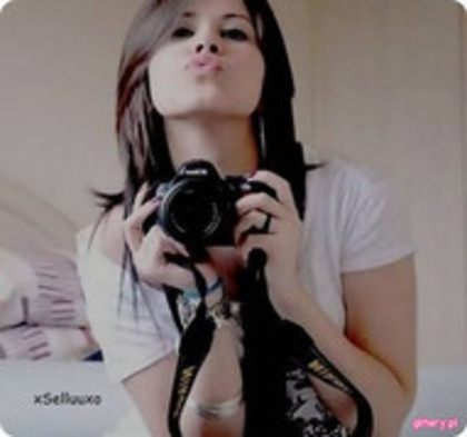 0026010028 - xo - Versuri Tell me something i dont know - xo