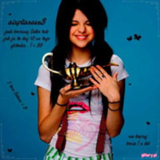0029808259 - xo - Versuri Wizards of waverly place theme song - xo