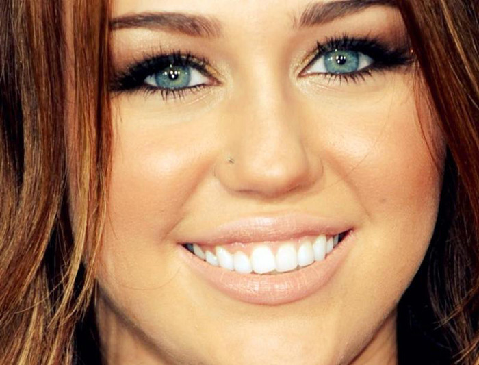 406755_298657513511371_257825040927952_855372_2054974655_n