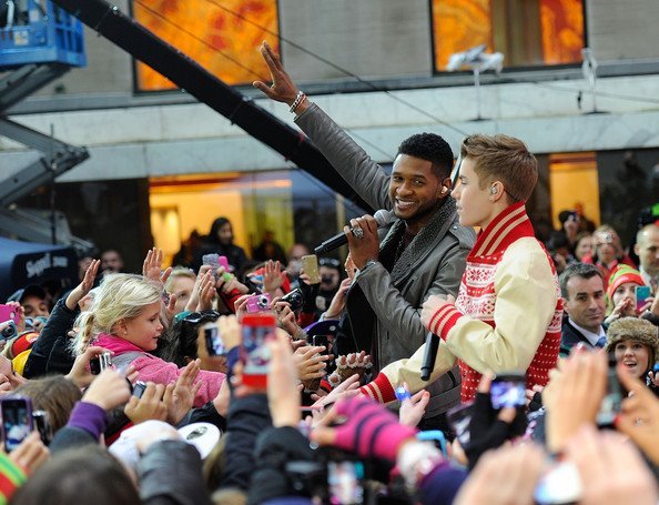 385417_311466165544340_144897825534509_1122624_521862955_n - Justin Bieber and Usher Performs ON Today Show