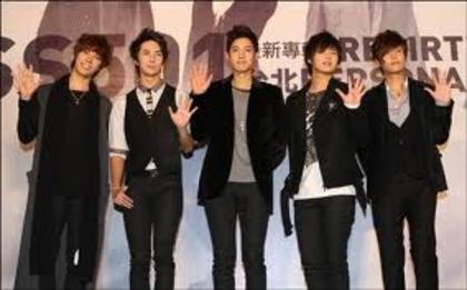 =ss501&hl=ro&prmd=imvnsl&tbm=isch&tbo=u&source8XGFeqA4gSdpdCl