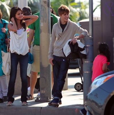 normal_021 - February 6th - Hanging Out at Santa Monica with Justin Beiber