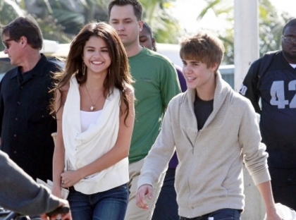 normal_063 - February 6th - Hanging Out at Santa Monica with Justin Beiber