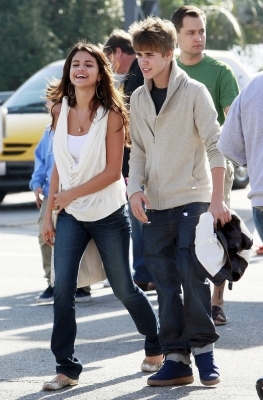 normal_065 - February 6th - Hanging Out at Santa Monica with Justin Beiber