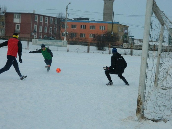 400095_365113680171331_159580957391272_1656901_769174487_n