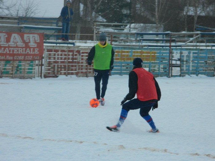 403702_365113643504668_159580957391272_1656900_1875301265_n