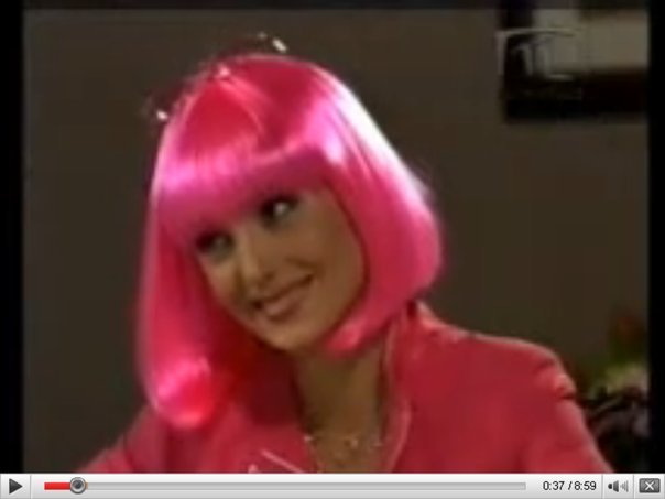 10959_1295193984316_1364315524_846168_1004345_n - Nora Salinas