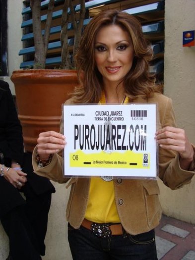 216408_1056963197923_1641153040_136825_5197178_n - Nora Salinas