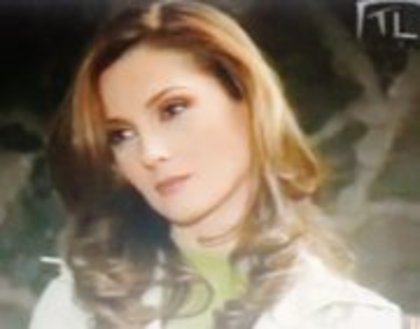 254138_112128775543472_6894120_a - Nora Salinas