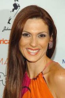 185380_271185099563914_271180279564396_1380014_6441307_a