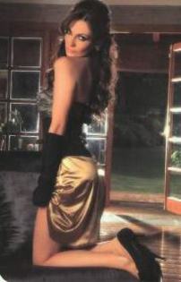 305793_282427941772963_271180279564396_1438159_2122493_a - Nora Salinas