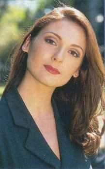 306249_282425625106528_271180279564396_1438115_5927909_n - Nora Salinas