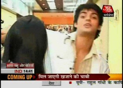 224538_254266664599041_109932945699081_1031881_3990888_n - 26th March 2010 SBS JeRan Masti SR Emotional Corridor Scene