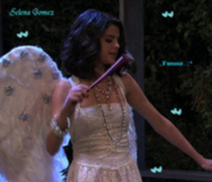 0088889945 - 0 Glitery withh Gomezz 2