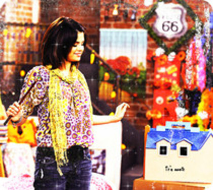0099663355 - 0 Glitery withh Gomezz 2