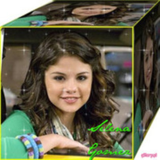 008892462 - 0 Glitery withh Gomezz 2