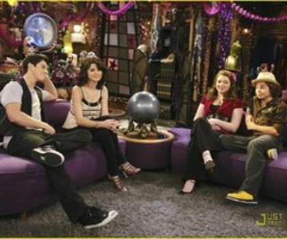 Alex-Russo-alex-russo-11569978-1222-889_thumb - Wizdars Of Waverly Place