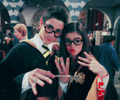 tumblr_lp3wwxi9gs1qlwxoxo1_500_thumb - Wizdars Of Waverly Place