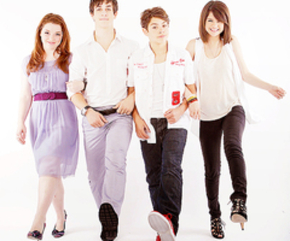 tumblr_lpp5o8srEO1qbizm7o1_500_thumb - Wizdars Of Waverly Place