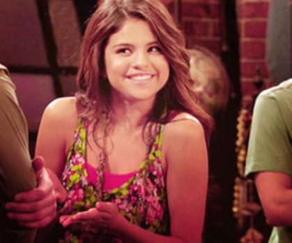 tumblr_lqukzcySF01qlclspo1_500_thumb - Wizdars Of Waverly Place