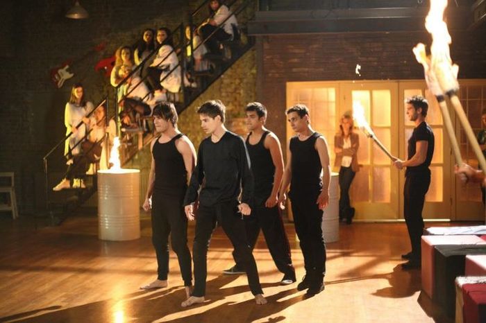 317713_284338521604971_239967719375385_852137_1975454543_n