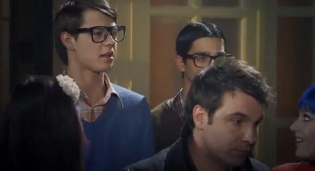 387273_267116763349246_209887959072127_804054_495124155_n